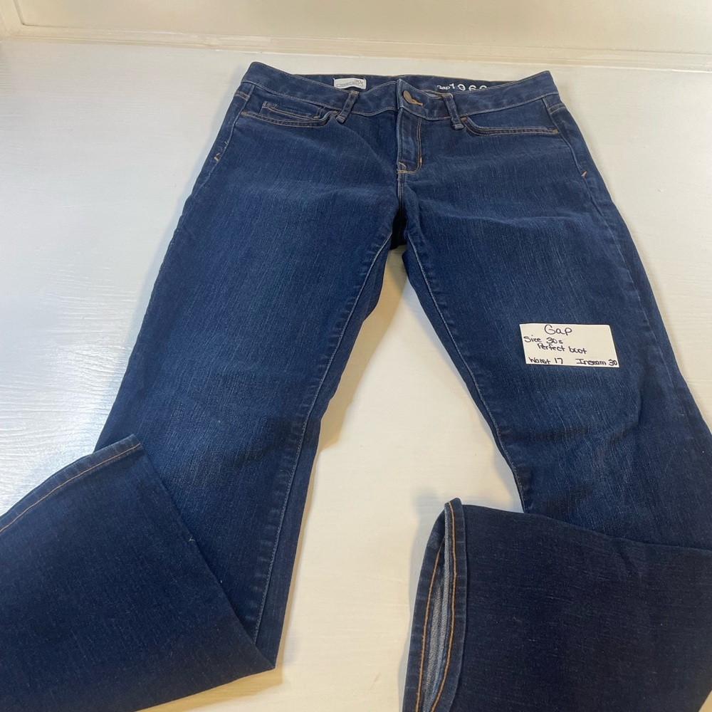 Gap perfect boot, cut jeans